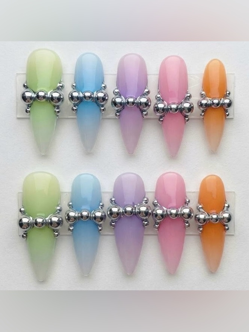 Airbrushed Bubble Silver Beaded Press On Nail Set